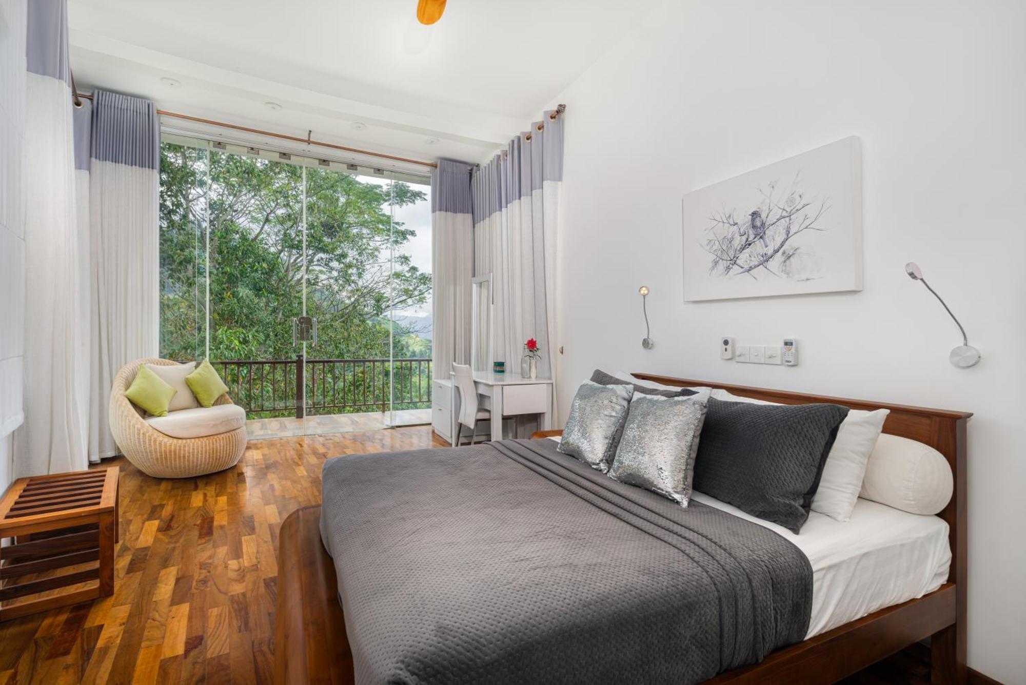 Villa Vajrapani Канди Екстериор снимка